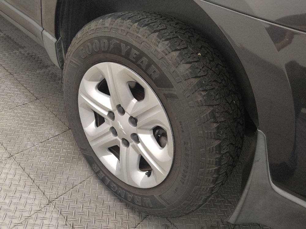 Used 2015 Chevrolet Traverse LS FWD image 31