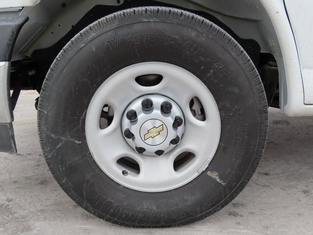 New 2025 Chevrolet Express 3500 w/ Power Convenience Package image 16