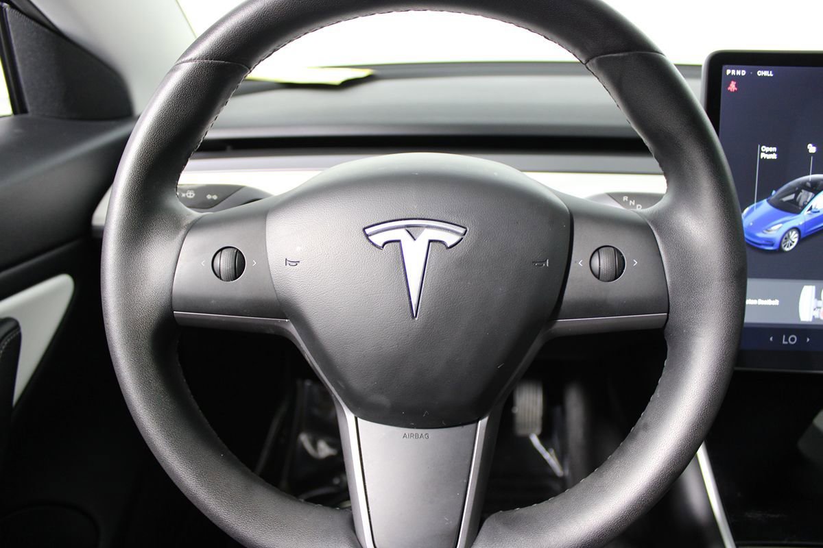 Used 2020 Tesla Model 3 Long Range AWD/4WD image 13