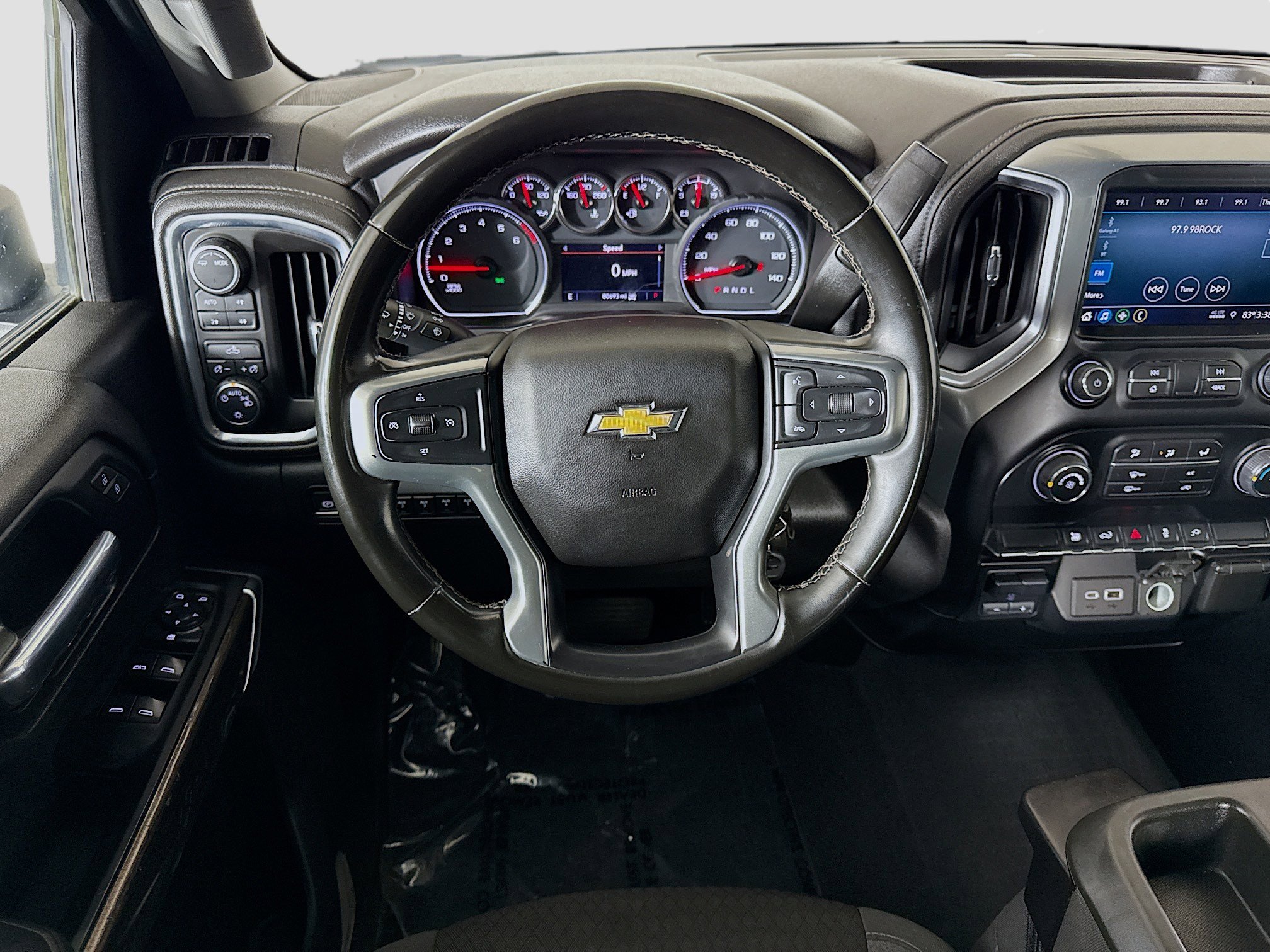 Used 2023 Chevrolet Silverado 2500 LT AWD/4WD image 17