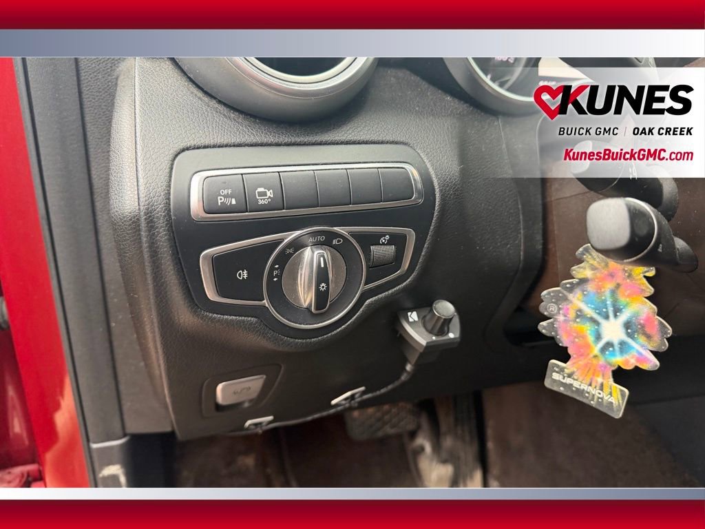 Used 2018 Mercedes-Benz GLC 300 w/ Premium Package image 9