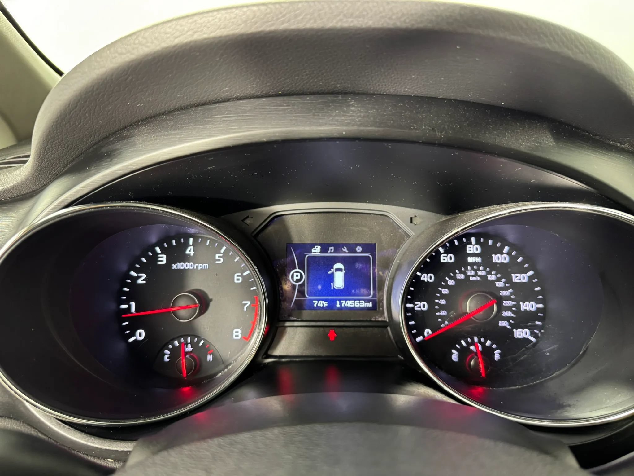 Used 2017 Kia Sedona LX w/ LX Essentials Premium Package FWD image 14
