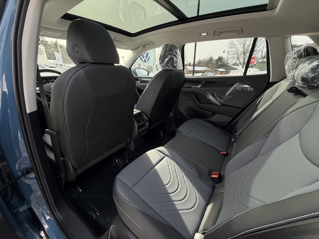 New 2026 Volkswagen Tiguan SE image 27