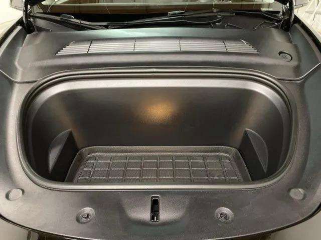 Used 2023 Tesla Model Y Performance image 84