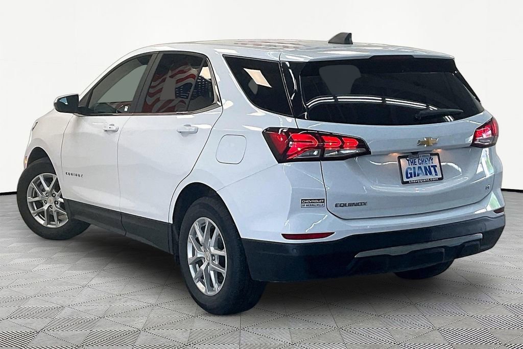Used 2024 Chevrolet Equinox LT FWD image 4