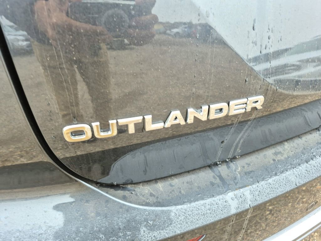 New 2026 Mitsubishi Outlander SE AWD/4WD image 13