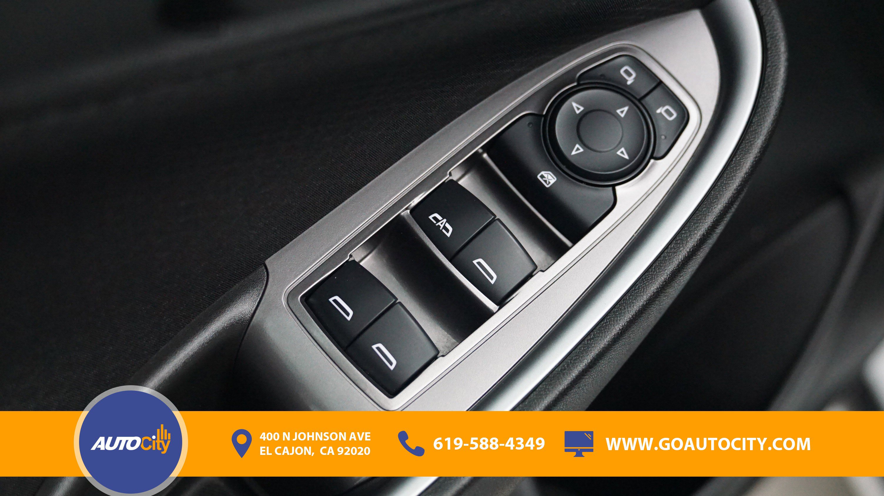 Used 2023 Chevrolet Malibu LT FWD image 18