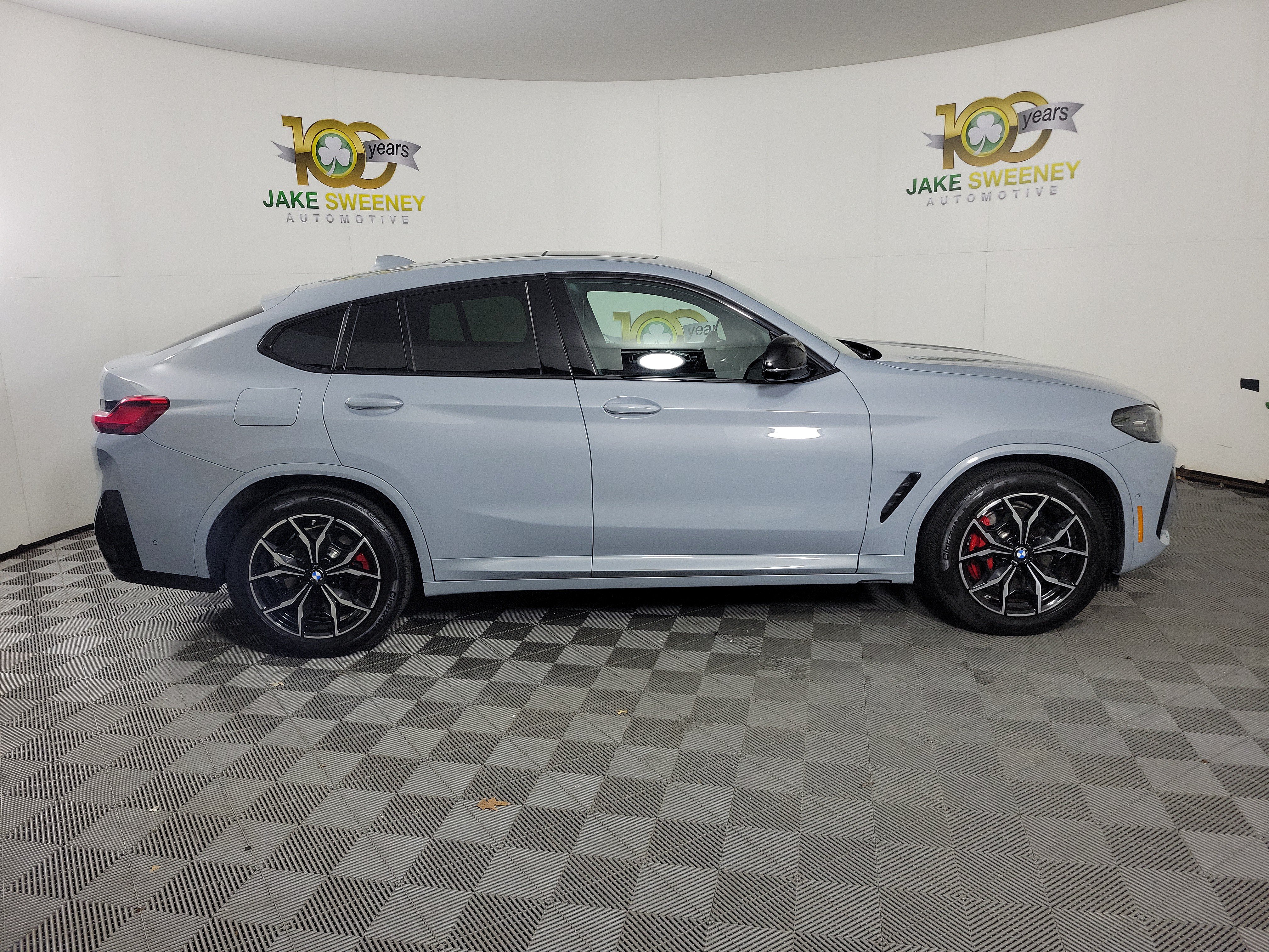 Used 2025 BMW X4 M40i AWD/4WD image 8