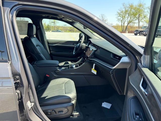 New 2026 Jeep Grand Cherokee Limited AWD/4WD image 30