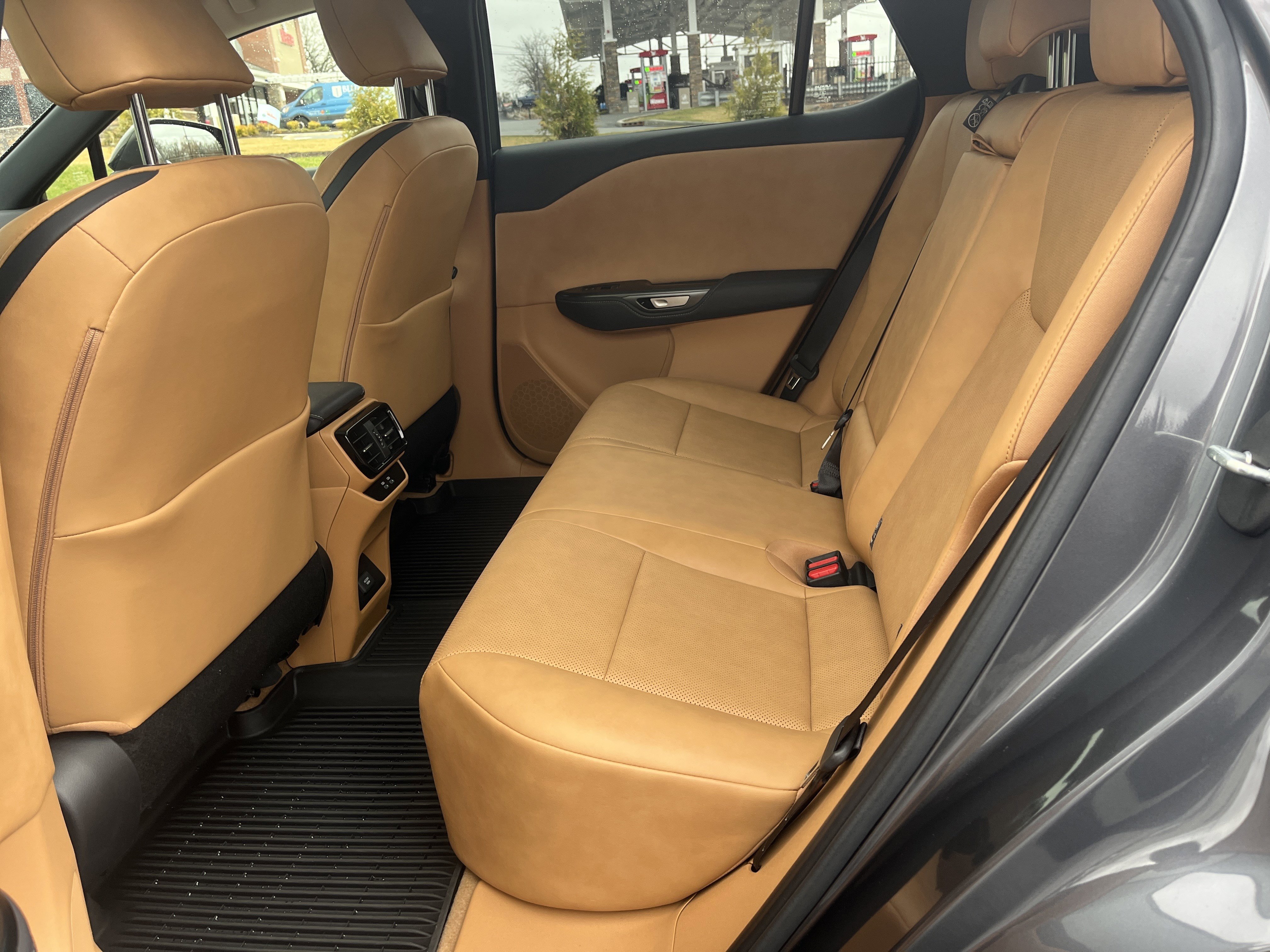 Used 2023 Lexus RZ 450e Premium w/ Technology Package image 28