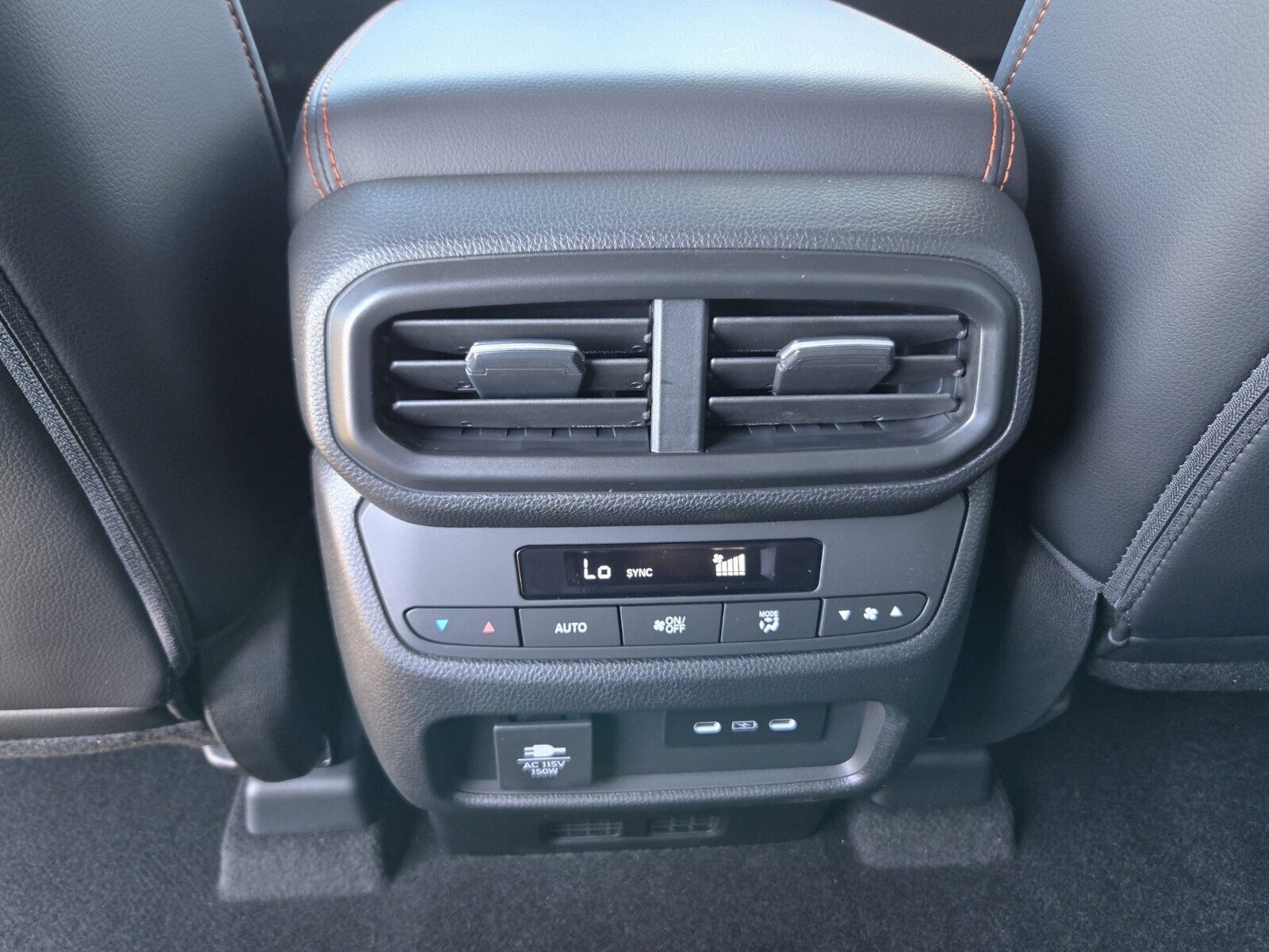 New 2025 Honda Pilot TrailSport image 18