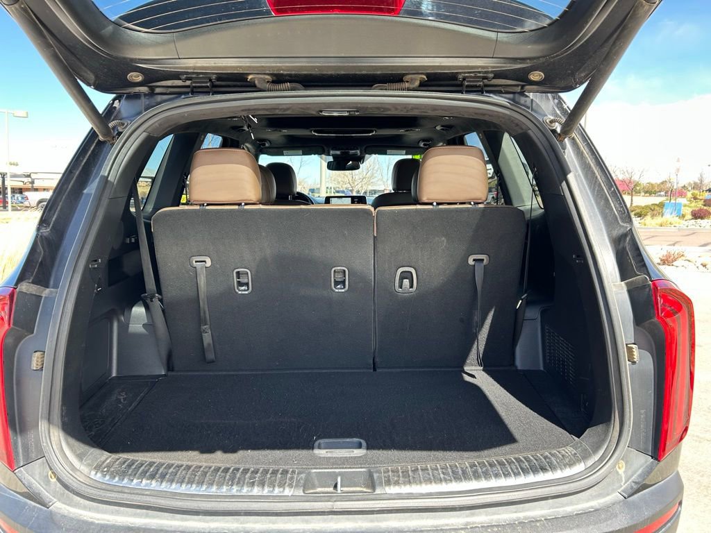 Used 2021 Kia Telluride SX w/ SX Prestige Package image 31