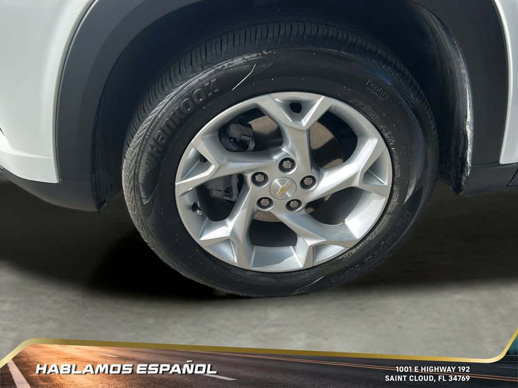 Certified 2025 Chevrolet Trax LS w/ LS Convenience Package image 10
