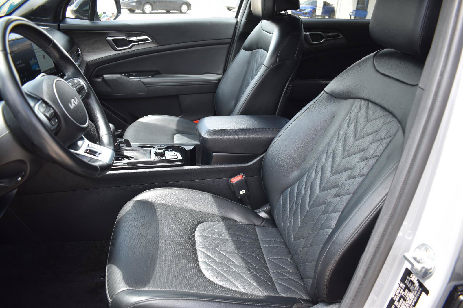 Used 2023 Kia Sportage X-Line AWD/4WD image 25