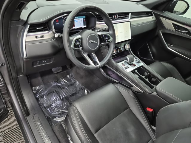 Used 2024 Jaguar F-PACE R-Dynamic S image 20