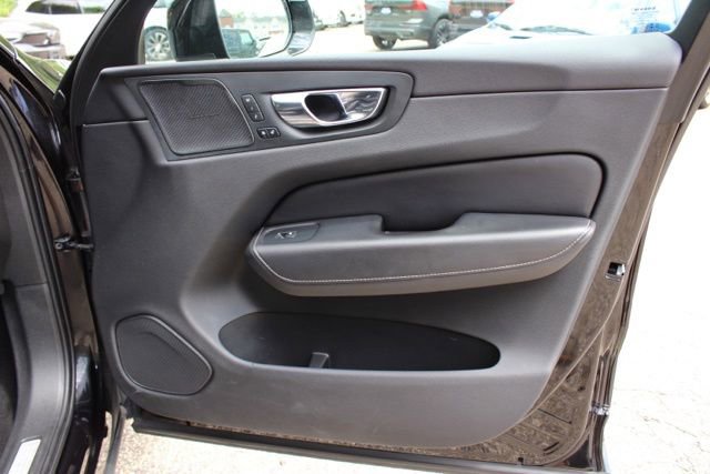 Used 2019 Volvo XC60 T6 Inscription AWD/4WD image 15