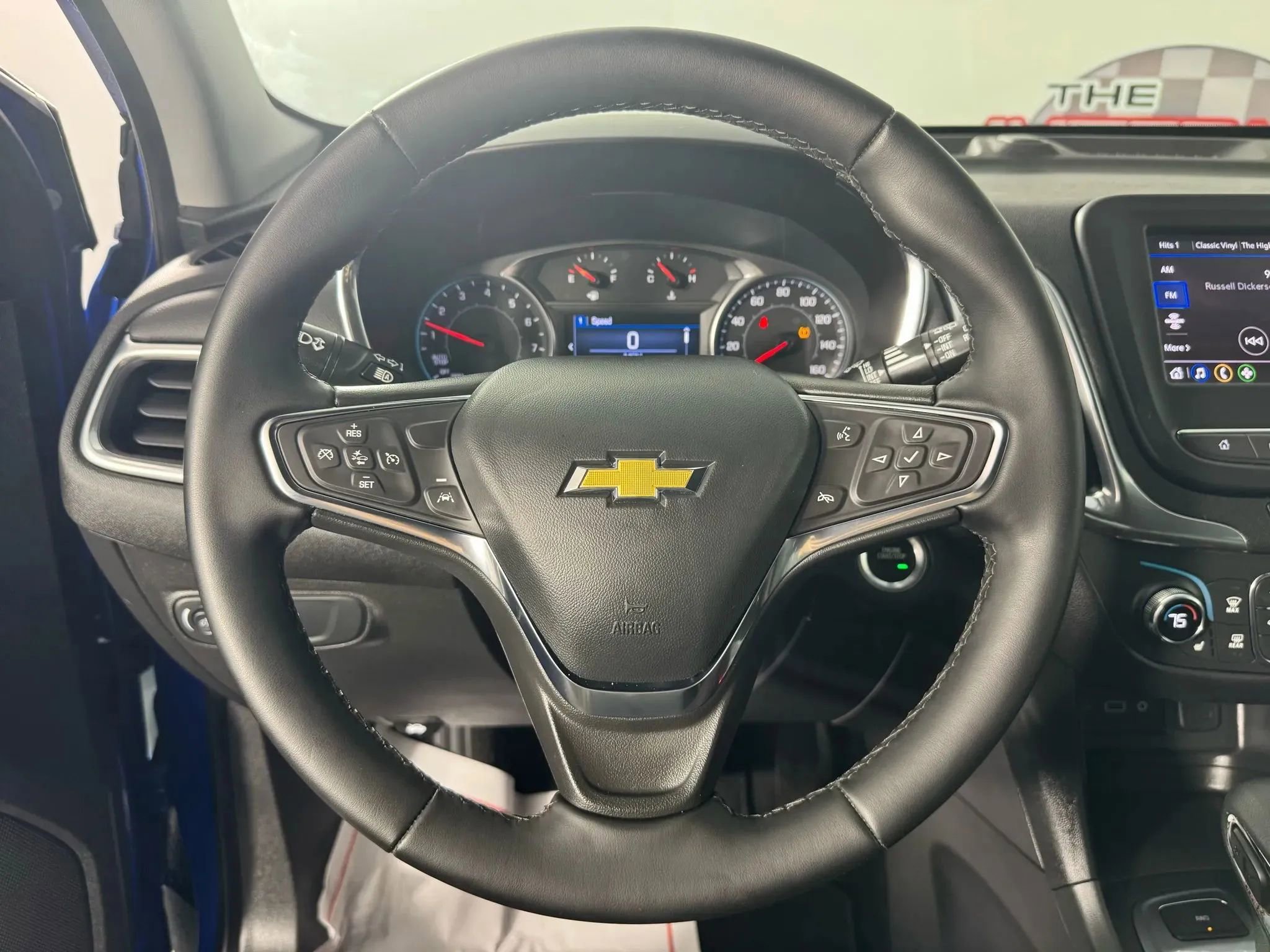 Used 2024 Chevrolet Equinox LT image 13