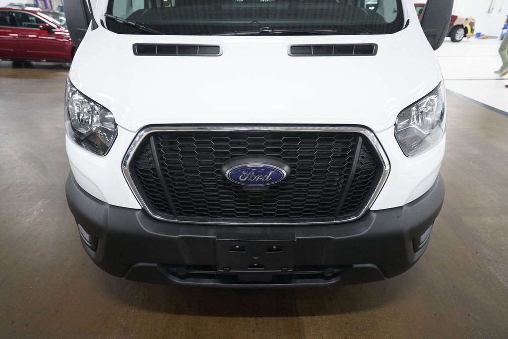 Used 2024 Ford Transit 250 Low Roof AWD w/ Exterior Upgrade Package image 21
