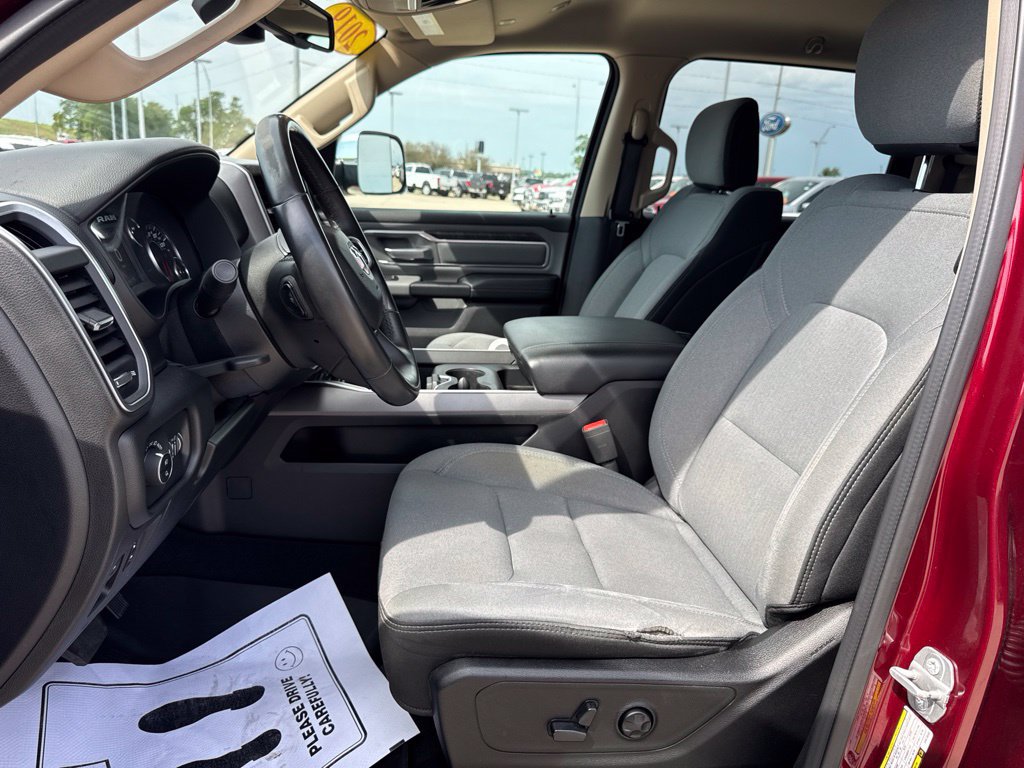 Used 2019 RAM 1500 Big Horn AWD/4WD image 4