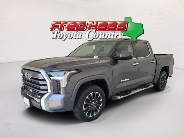 Used 2023 Toyota Tundra Limited w/ Power Package AWD/4WD image 1