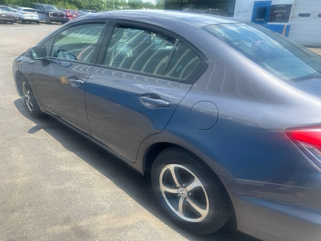 Used 2015 Honda Civic SE image 3