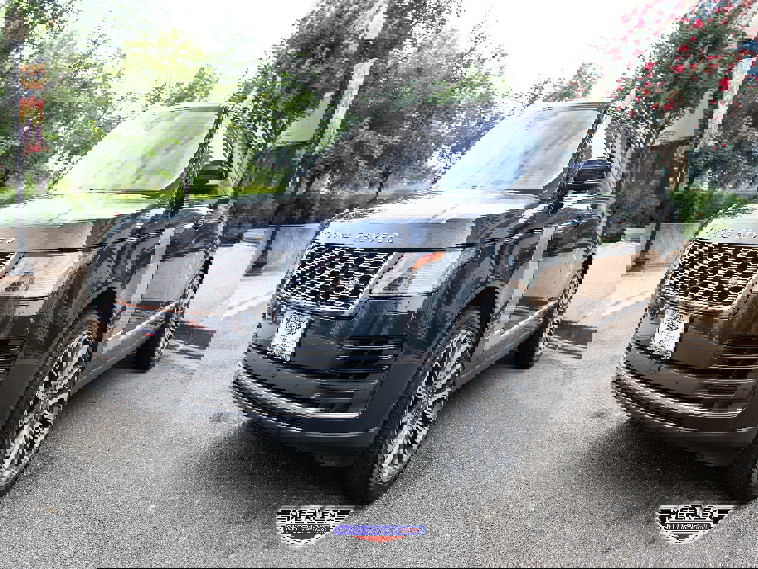 Used 2018 Land Rover Range Rover Supercharged image 3