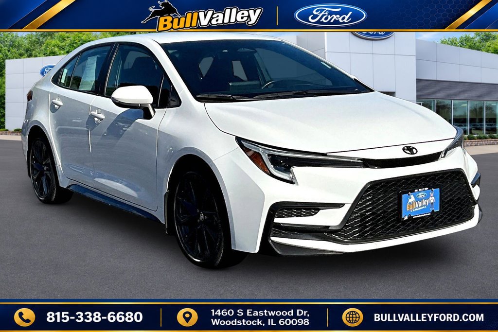 Used 2024 Toyota Corolla SE w/ SE Convenience Package