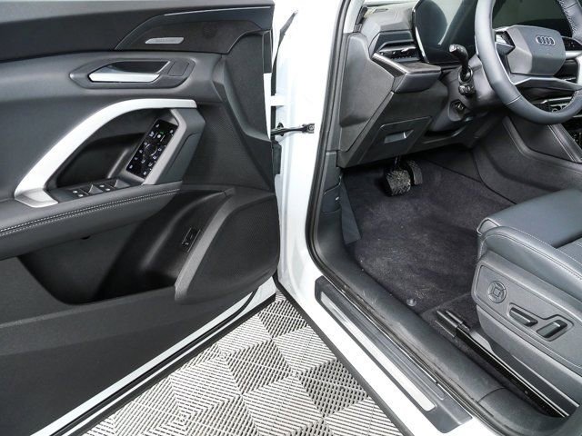 New 2026 Audi Q5 Prestige image 8