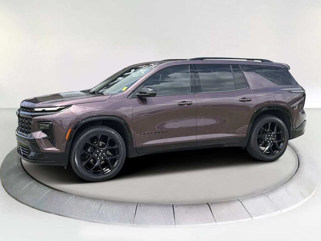 Certified 2024 Chevrolet Traverse RS FWD image 1
