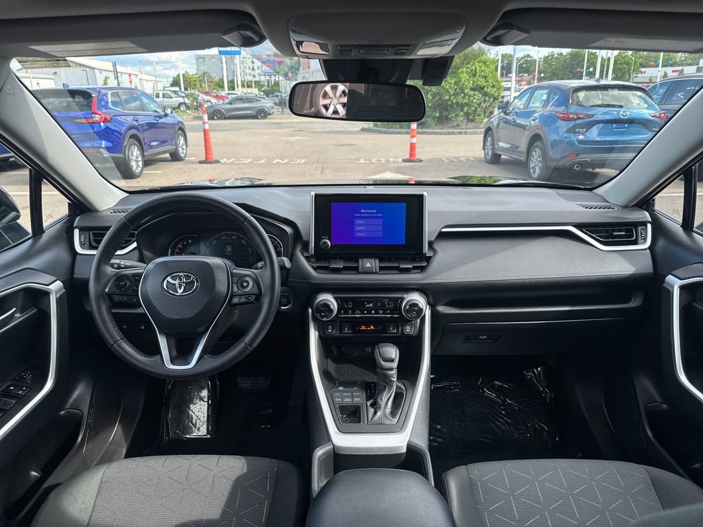 Used 2023 Toyota RAV4 XLE w/ Convenience Package AWD/4WD image 12