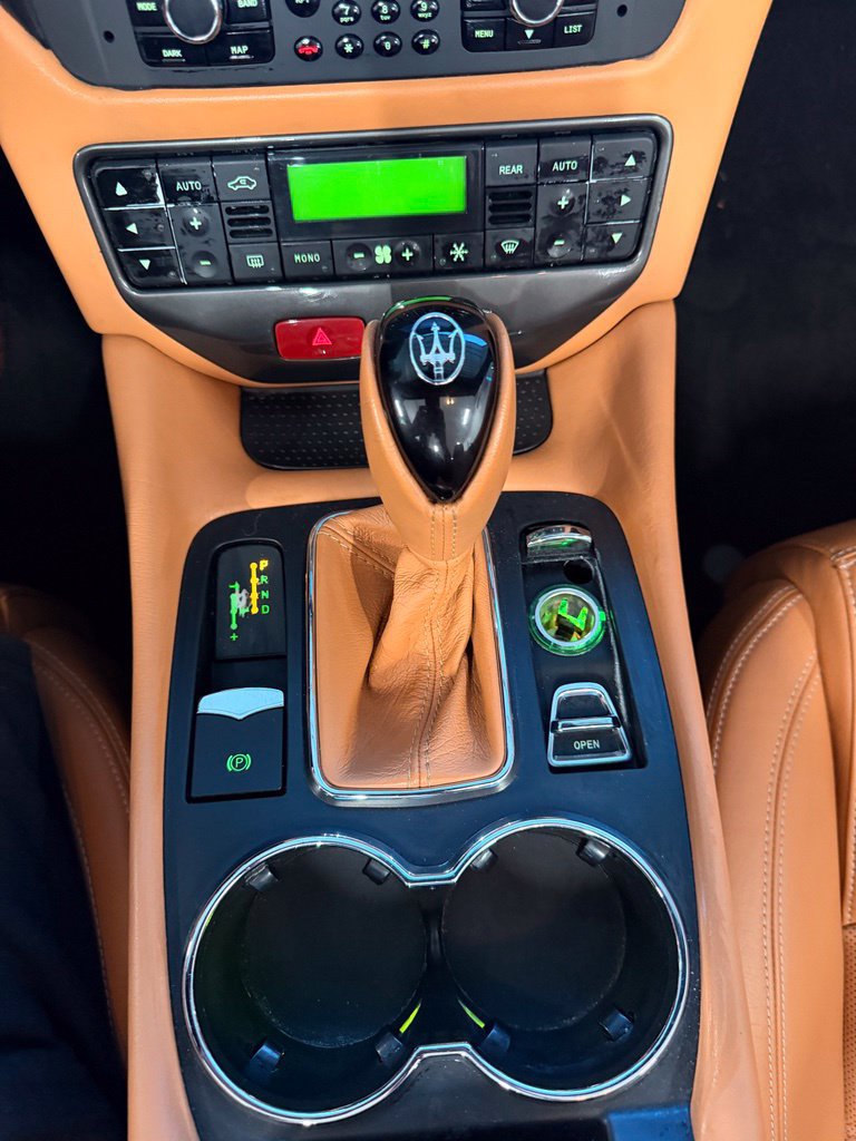 Used 2014 Maserati GranTurismo Convertible RWD image 62
