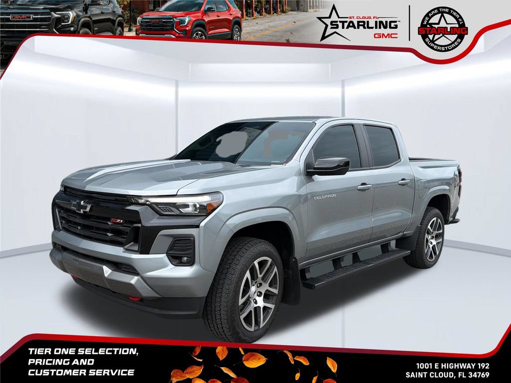 Used 2024 Chevrolet Colorado Z71 w/ Z71 Convenience Package 2