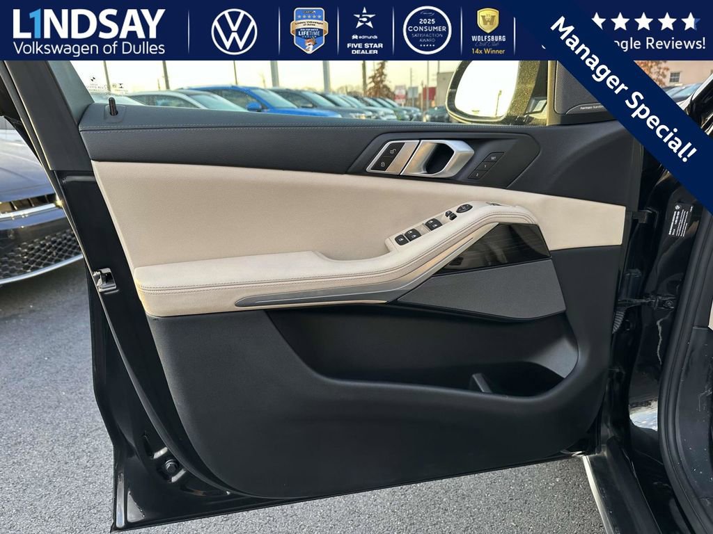 Used 2021 BMW X5 xDrive40i w/ Premium Package image 8