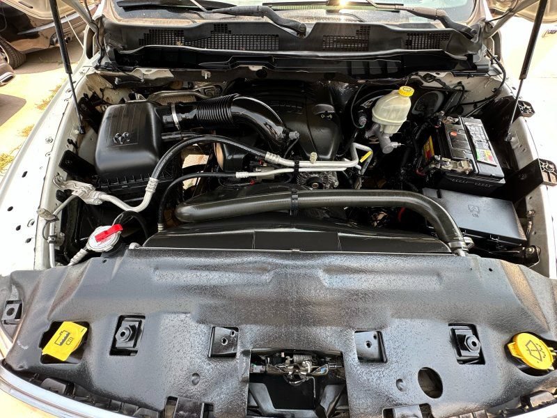 Used 2016 RAM 1500 SLT RWD image 26