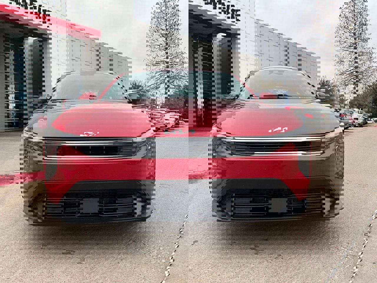 Used 2025 Kia K4 LXS image 3