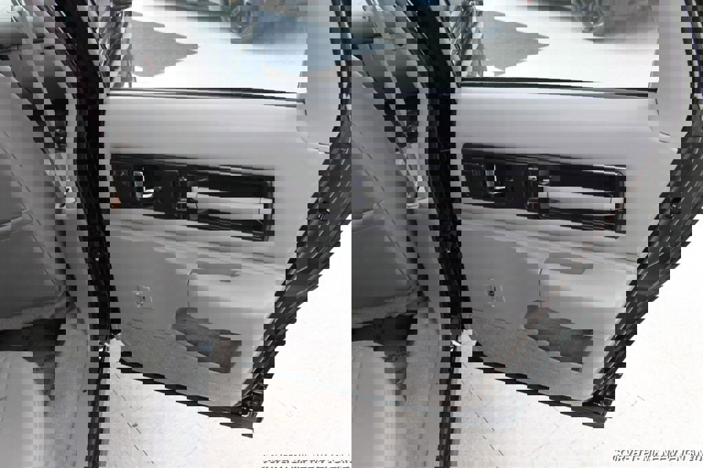 Used 1994 Chevrolet Impala SS image 39