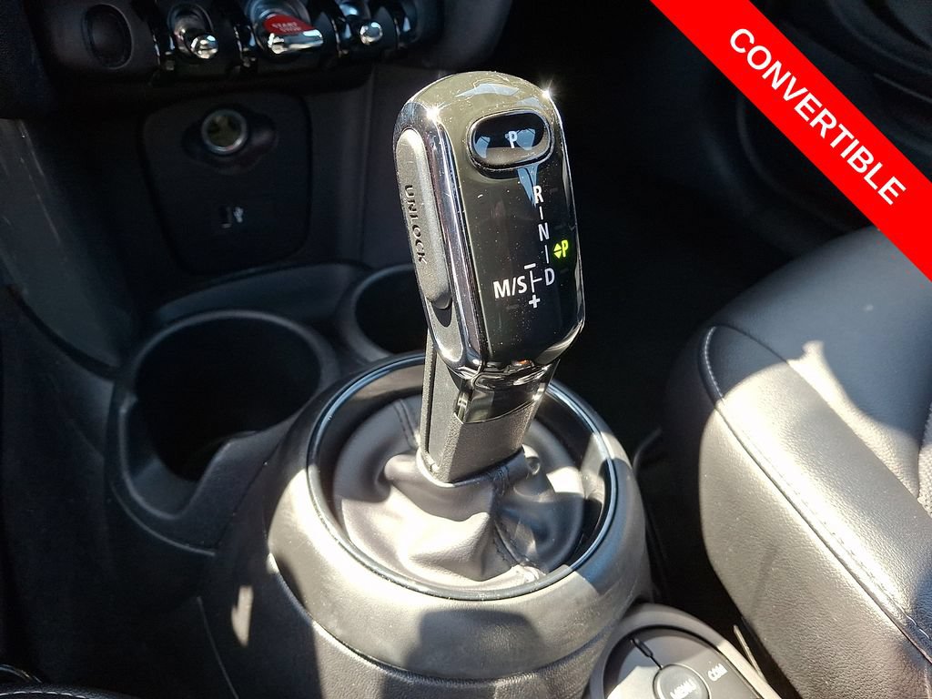 Used 2021 MINI Cooper Convertible FWD image 13