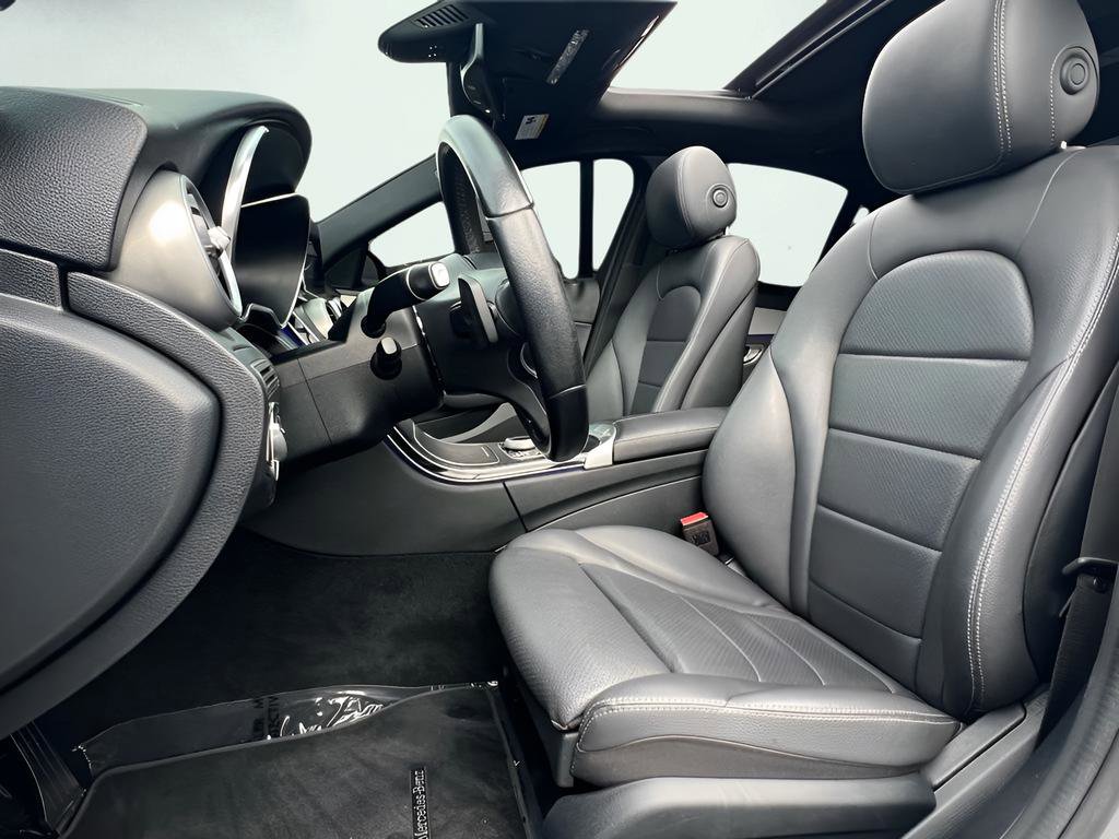 Used 2020 Mercedes-Benz C 300 Sedan image 17