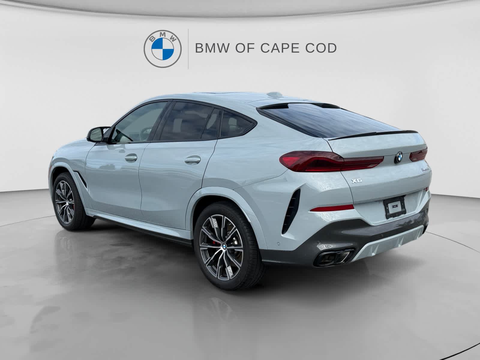 Used 2026 BMW X6 M60i w/ Executive Package AWD/4WD image 5