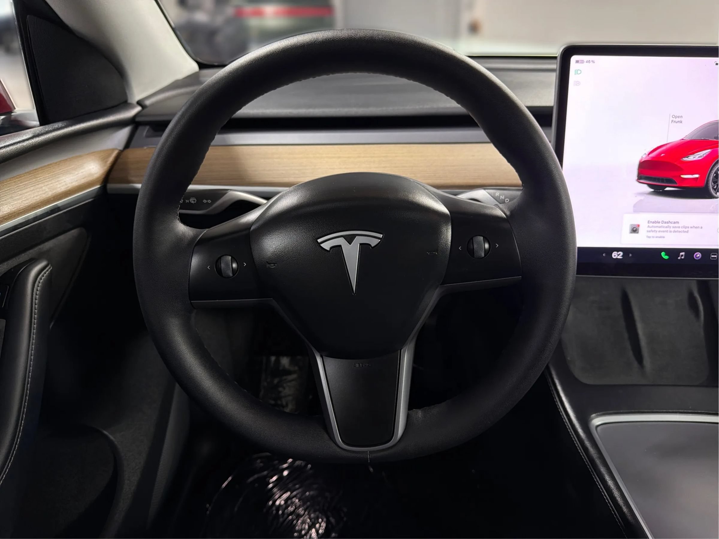 Used 2024 Tesla Model Y Long Range AWD/4WD image 30