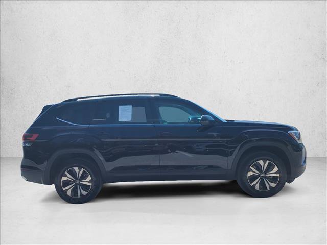 Used 2024 Volkswagen Atlas SE FWD image 4
