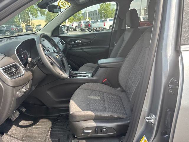 Used 2024 Chevrolet Equinox LT AWD/4WD image 9