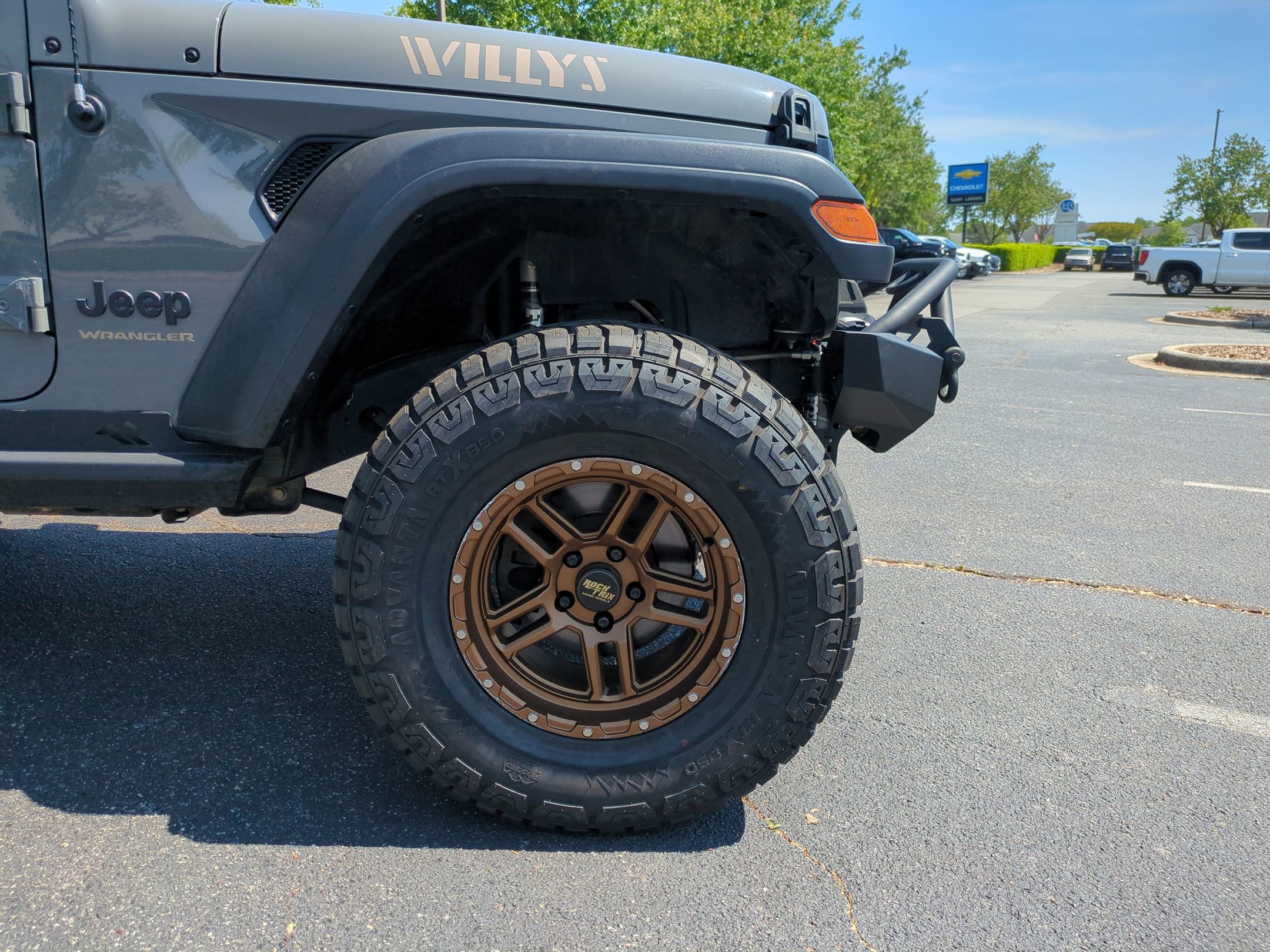 Used 2021 Jeep Wrangler Sport AWD/4WD image 12