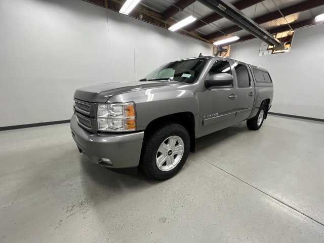 Used 2013 Chevrolet Silverado 1500 LT w/ All-Star Edition AWD/4WD image 4
