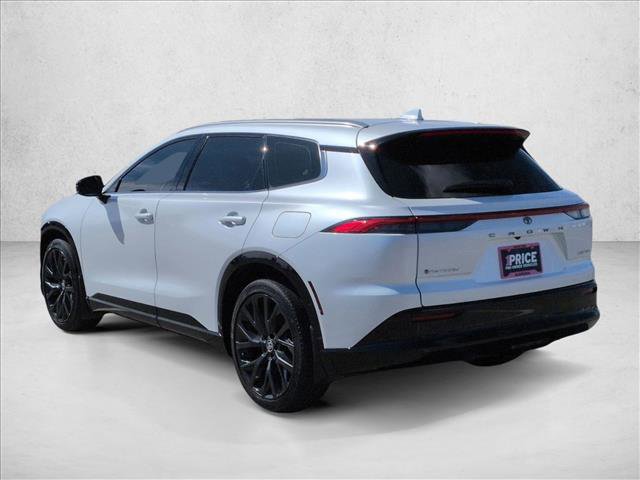 Used 2025 Toyota Crown Signia image 8