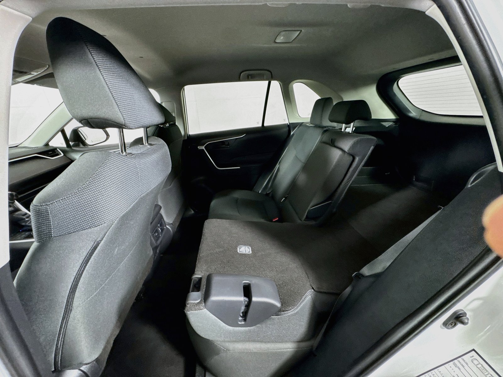 Certified 2025 Toyota RAV4 LE AWD/4WD image 22