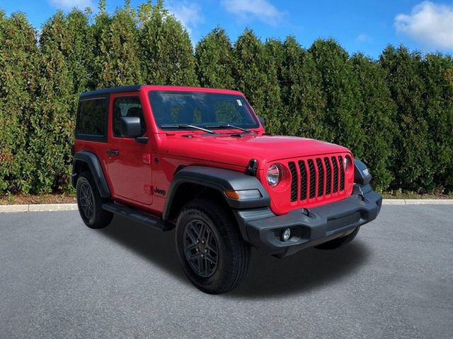 Used 2024 Jeep Wrangler Sport AWD/4WD image 3