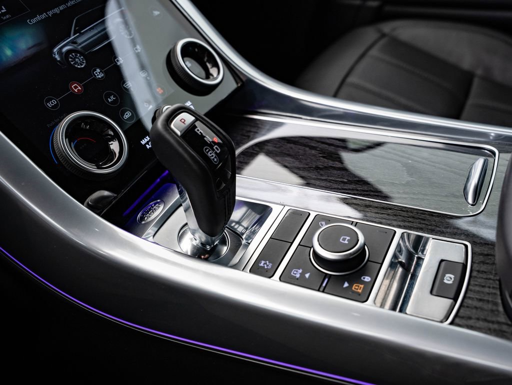 Used 2019 Land Rover Range Rover Sport HSE AWD/4WD image 39