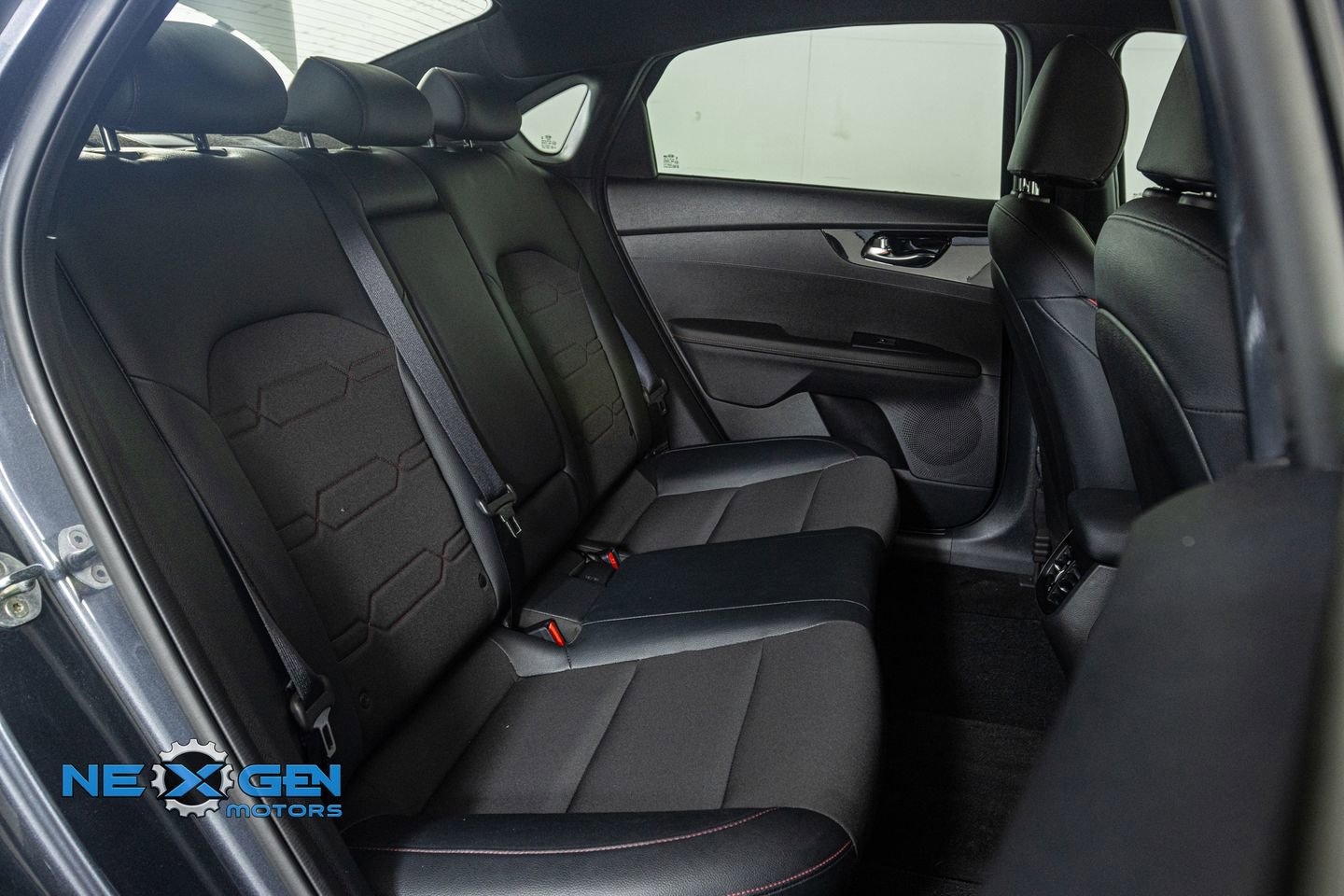 Used 2020 Kia Forte GT image 33