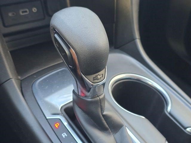 Certified 2023 Chevrolet Equinox LS FWD image 29